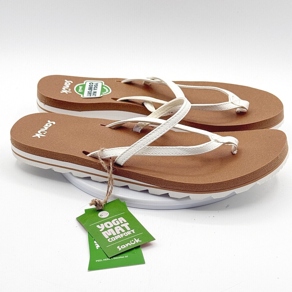 Sanuk Yoga Strappy Sandals 'White' / Size 9 / Memory Foam